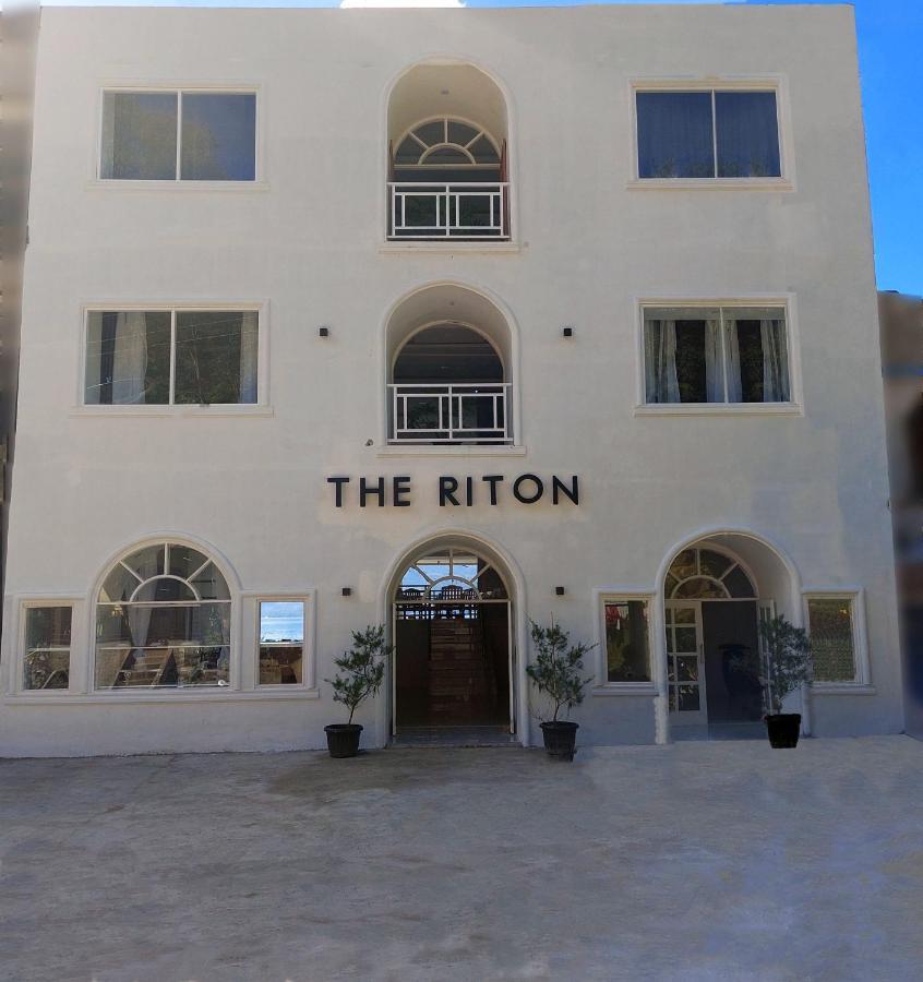 The Riton Hotel Tigaras Eksteriør billede